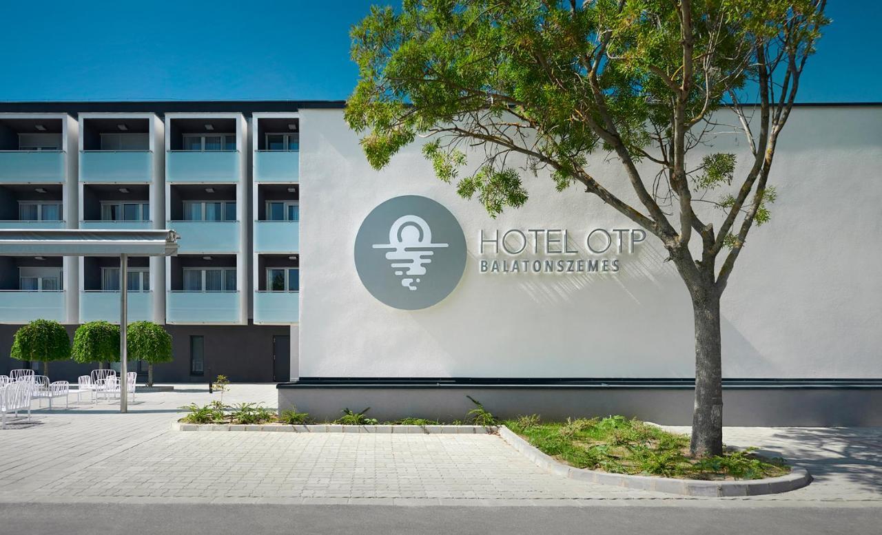 Hotel Otp Balatonszárszó Екстериор снимка