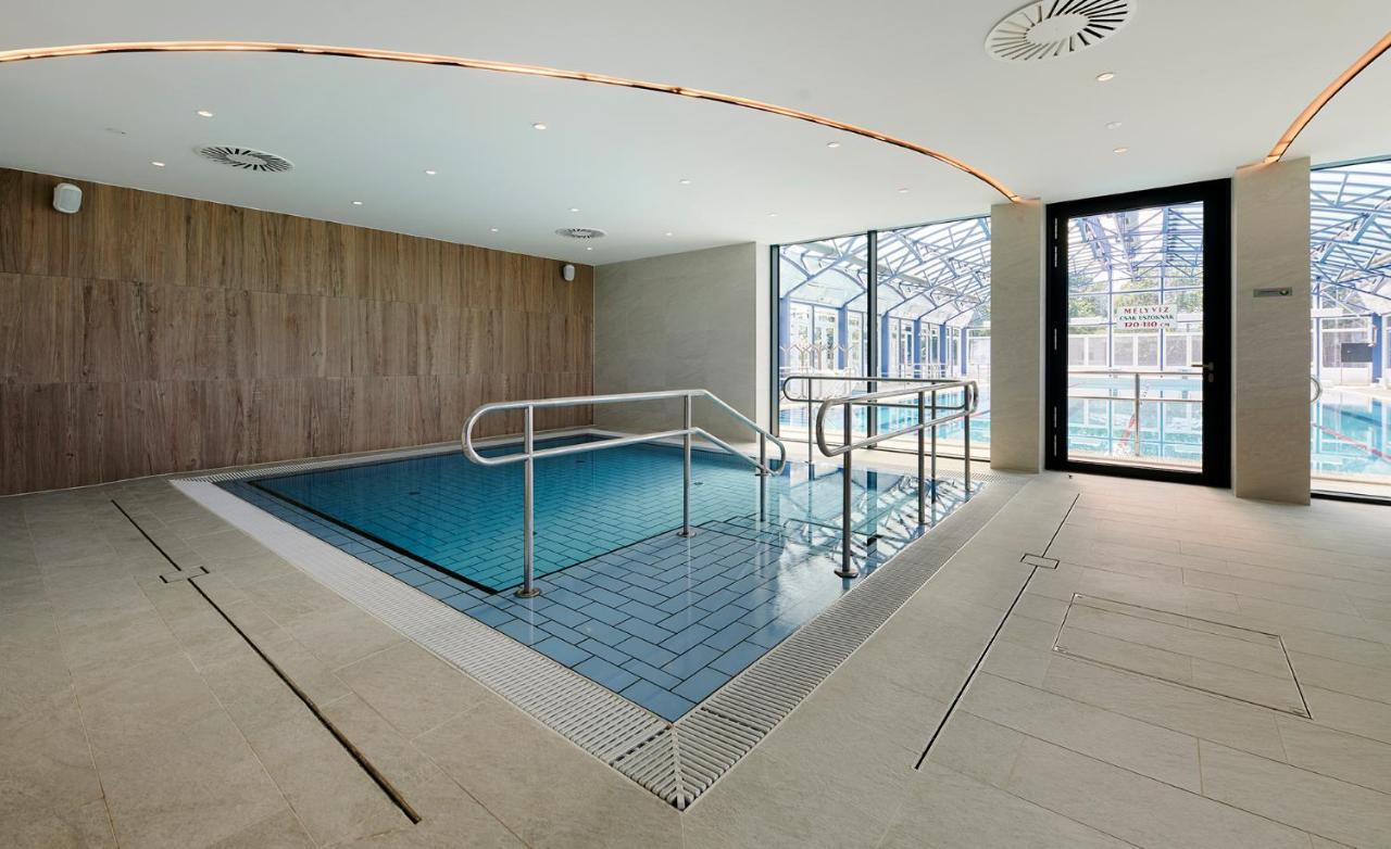 Hotel Otp Balatonszárszó Екстериор снимка