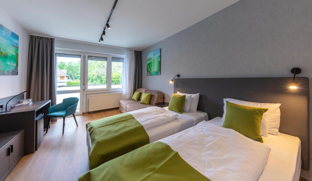 Hotel Otp Balatonszárszó Екстериор снимка